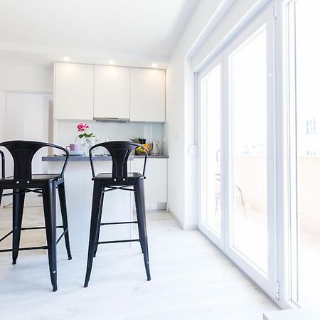 2Sis 2 Apartments Задар Номер фото
