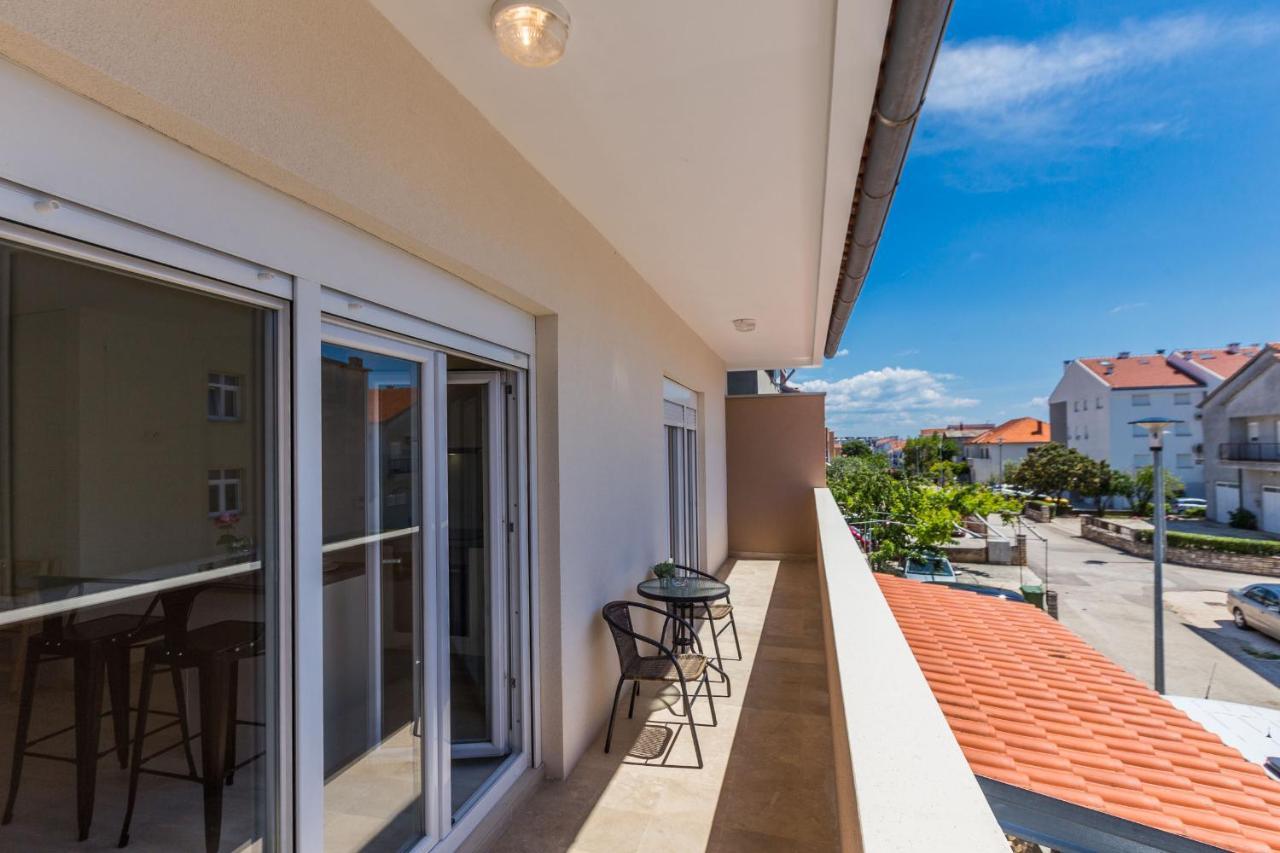 2Sis 2 Apartments Задар Номер фото