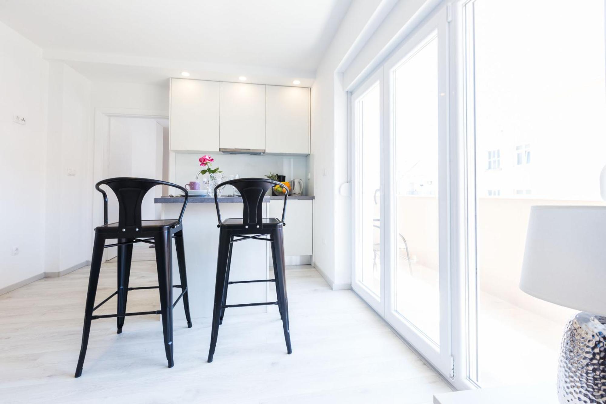 2Sis 2 Apartments Задар Номер фото